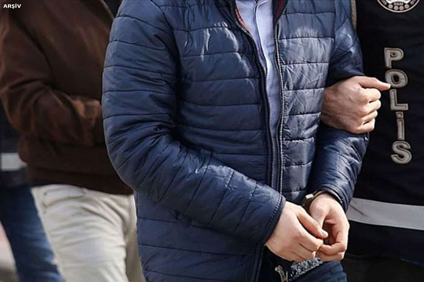 FETÖ'nün Kara Kuvvetleri Komutanlığı ve Adalet teşkilatı yapılanmasına operasyon FETÖ'nün Kara Kuvvetleri Komutanlığı ve Adalet teşkilatı yapılanmasına operasyon